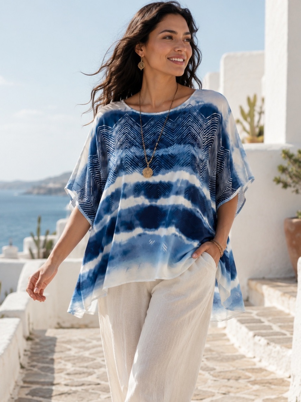 Chico's Silk Tie Dye Top Blue Size 3 Resort Boho Coastal Chic Vacation Summer
